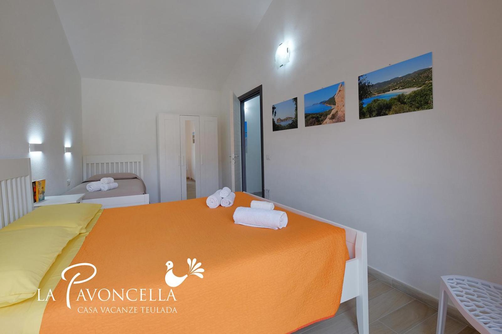 Case Vacanze La Pavoncella Teulada Exterior foto